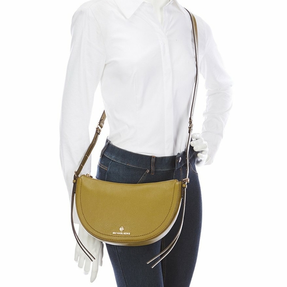 MICHAEL Michael Kors Handbags - MICHAEL MK Camden Leather Small Messenger Bag